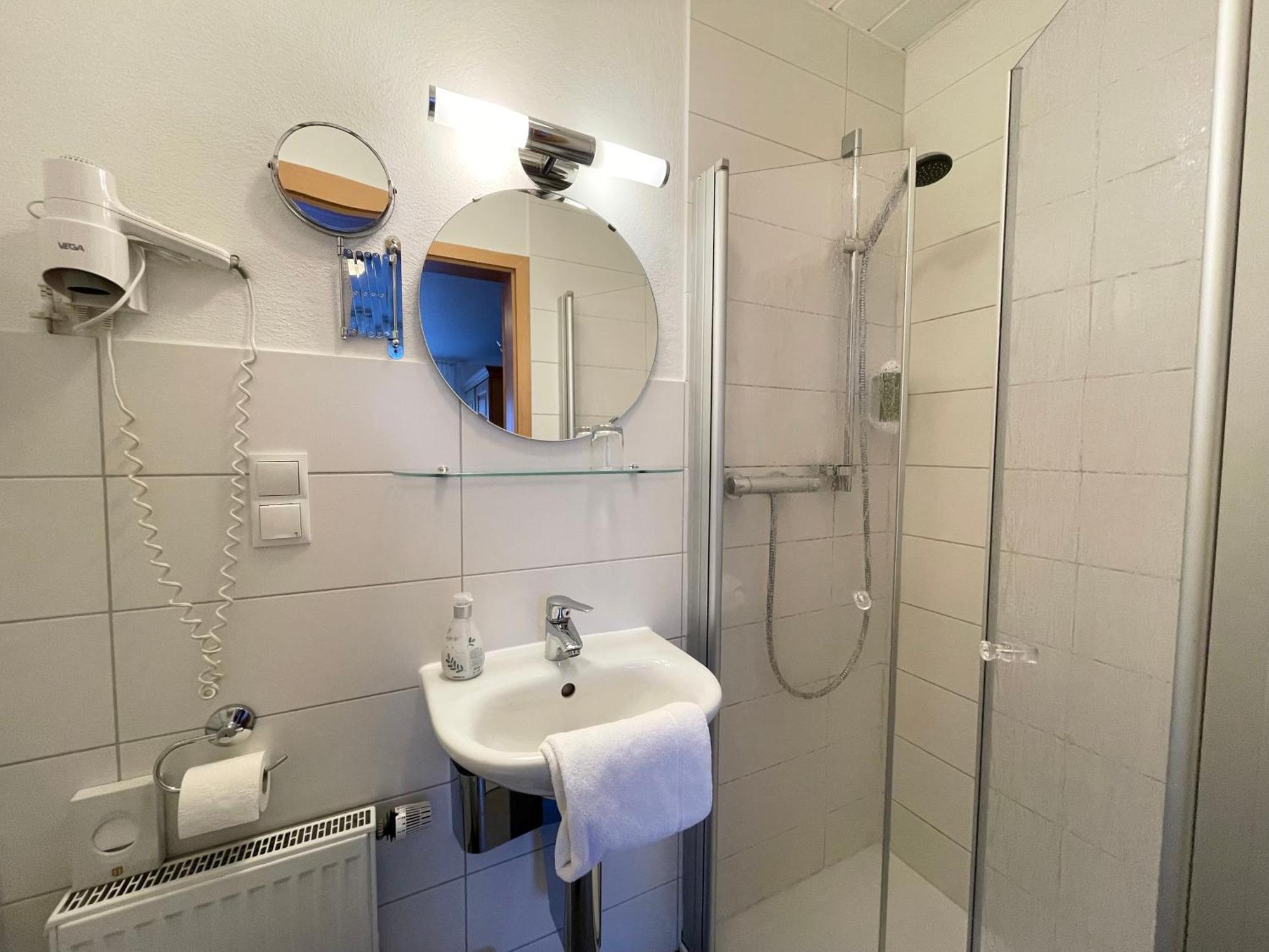 Hotel-Pension Hommen Кобленц Экстерьер фото
